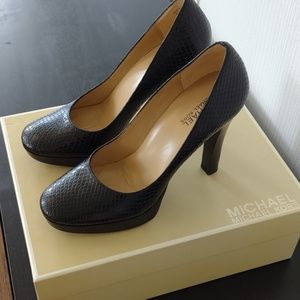 Michael Kors Pumps